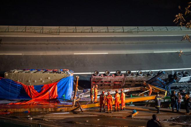 CHINA HUBEI EZHOU BRIDGE COLLAPSE (CN)