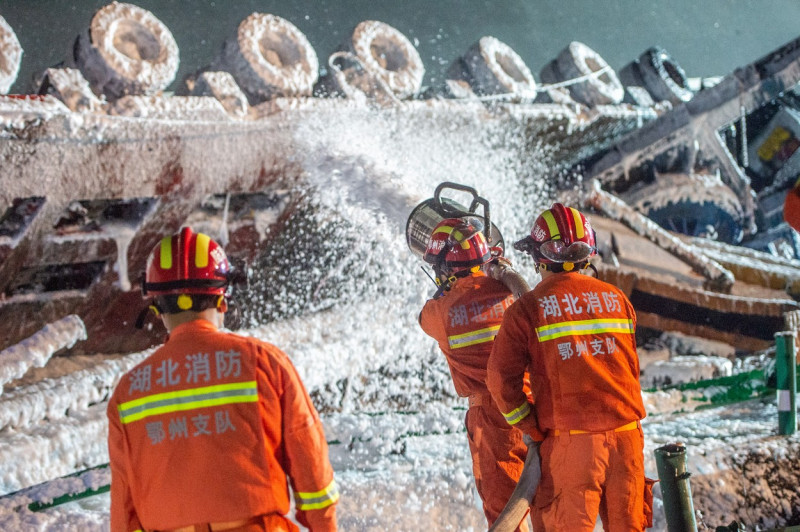 CHINA HUBEI EZHOU BRIDGE COLLAPSE (CN)