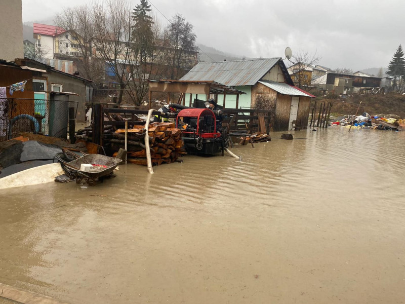 Inundații în mai multe județe din țară.