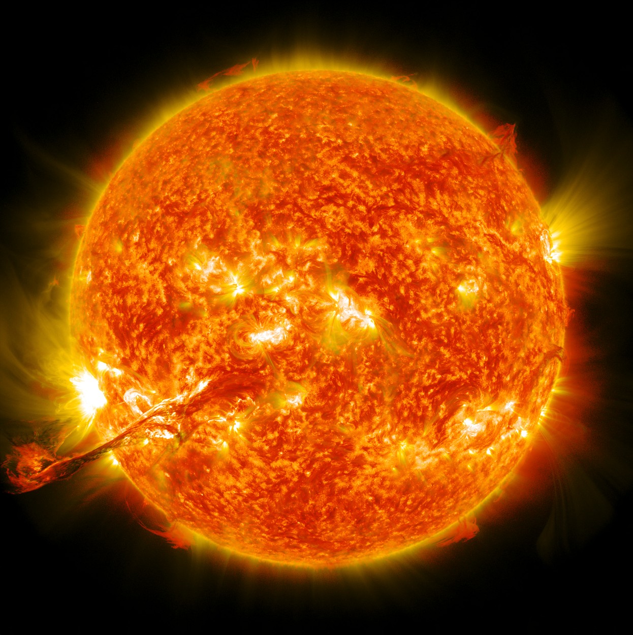 Un loc din Anglia va fi cel mai fierbinte punct din sistemul solar. Experimentul care produce temperaturi mai mari decât a Soarelui