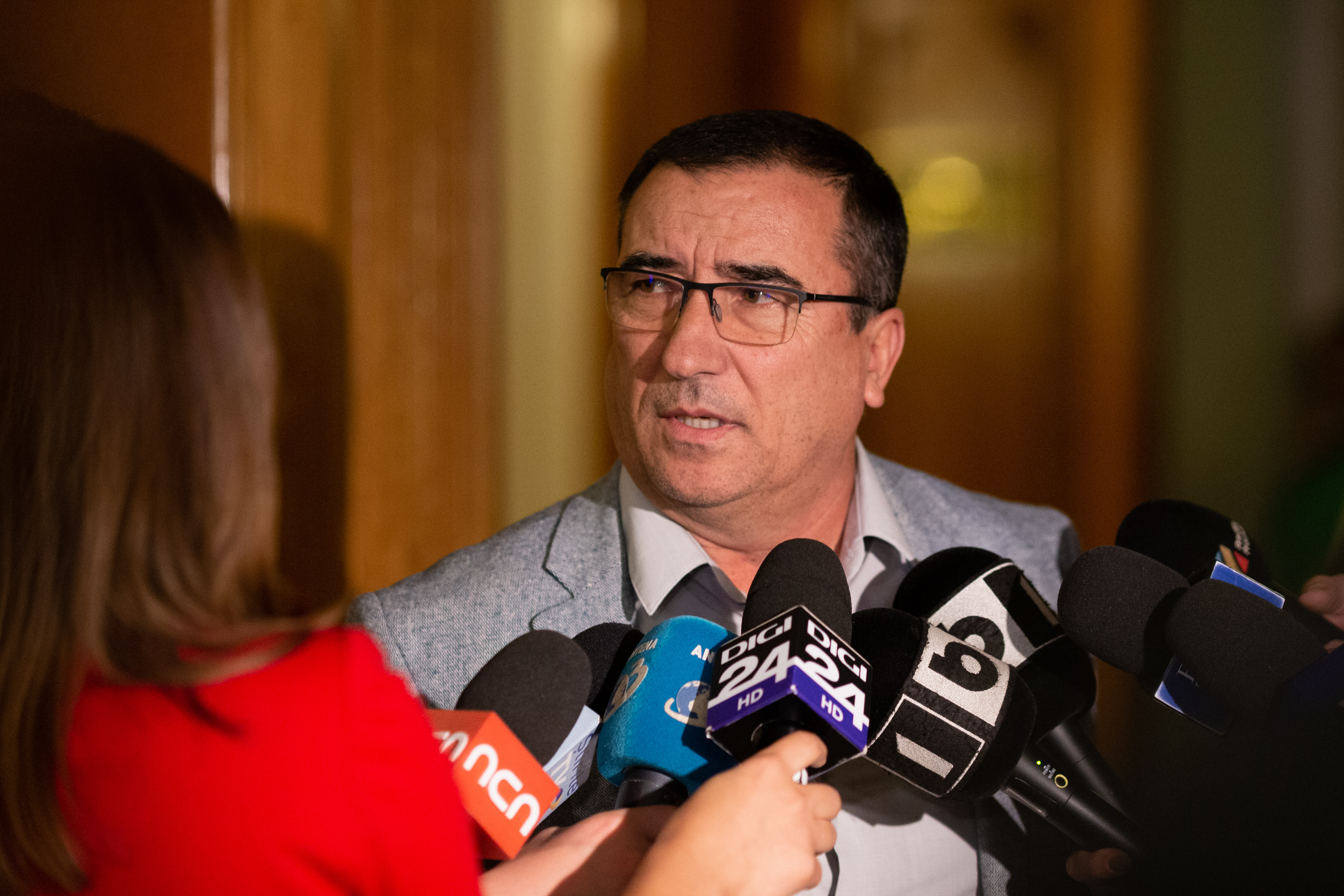 PSD îl propune pe fratele lui Paul Stănescu la ANRE. Ciolacu explică numirea: „Nu a mai avut loc pe listele parlamentare”