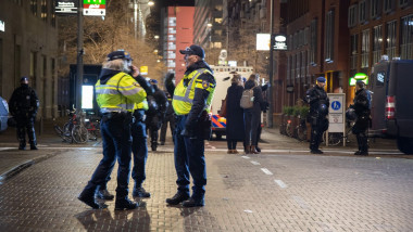Polițiști olandezi