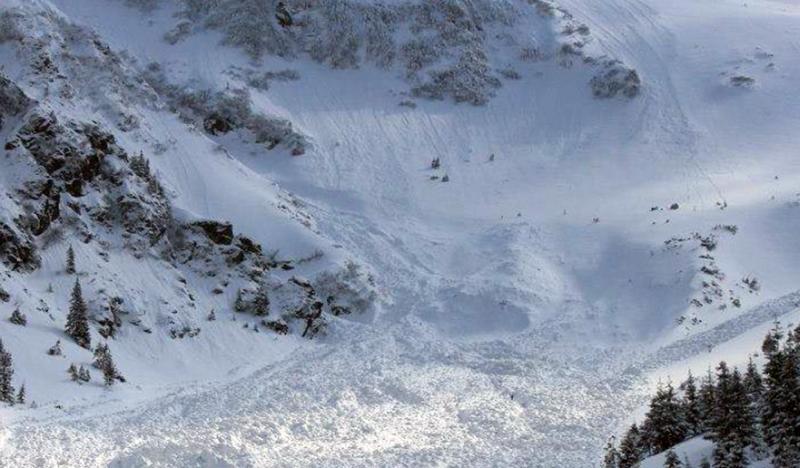 La Bâlea Lac, stratul de zăpadă depășește un metru și jumătate. Riscul de avalanșă este ridicat