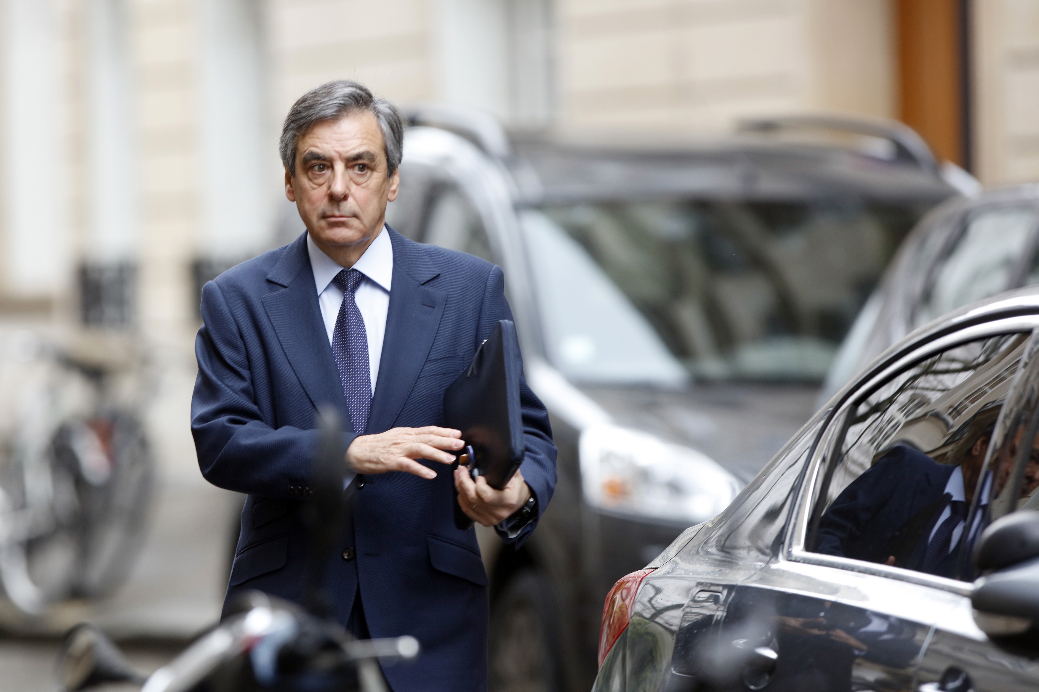 Fostul premier francez François Fillon a intrat în consiliul de directori al gigantului rus petrochimic Sibur