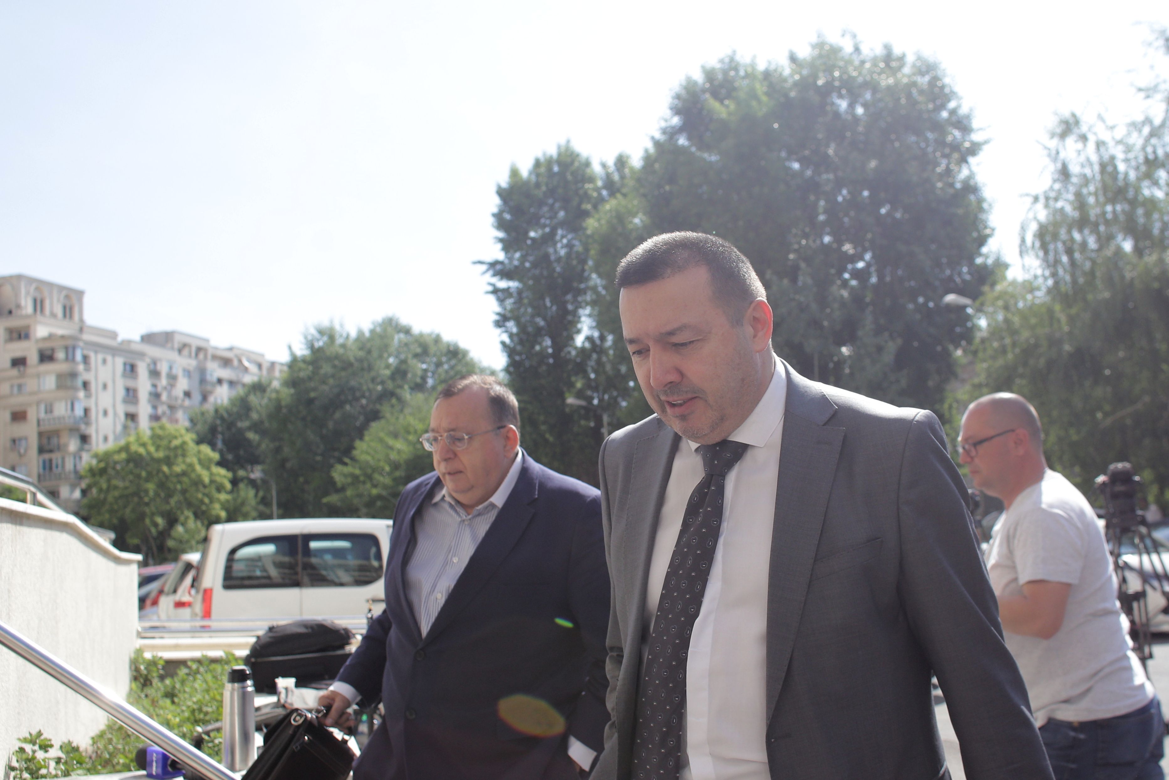Fostul deputat Cătălin Rădulescu, trimis în judecată pentru că ar fi obținut ilegal titlul de luptător cu rol determinant la Revoluţie