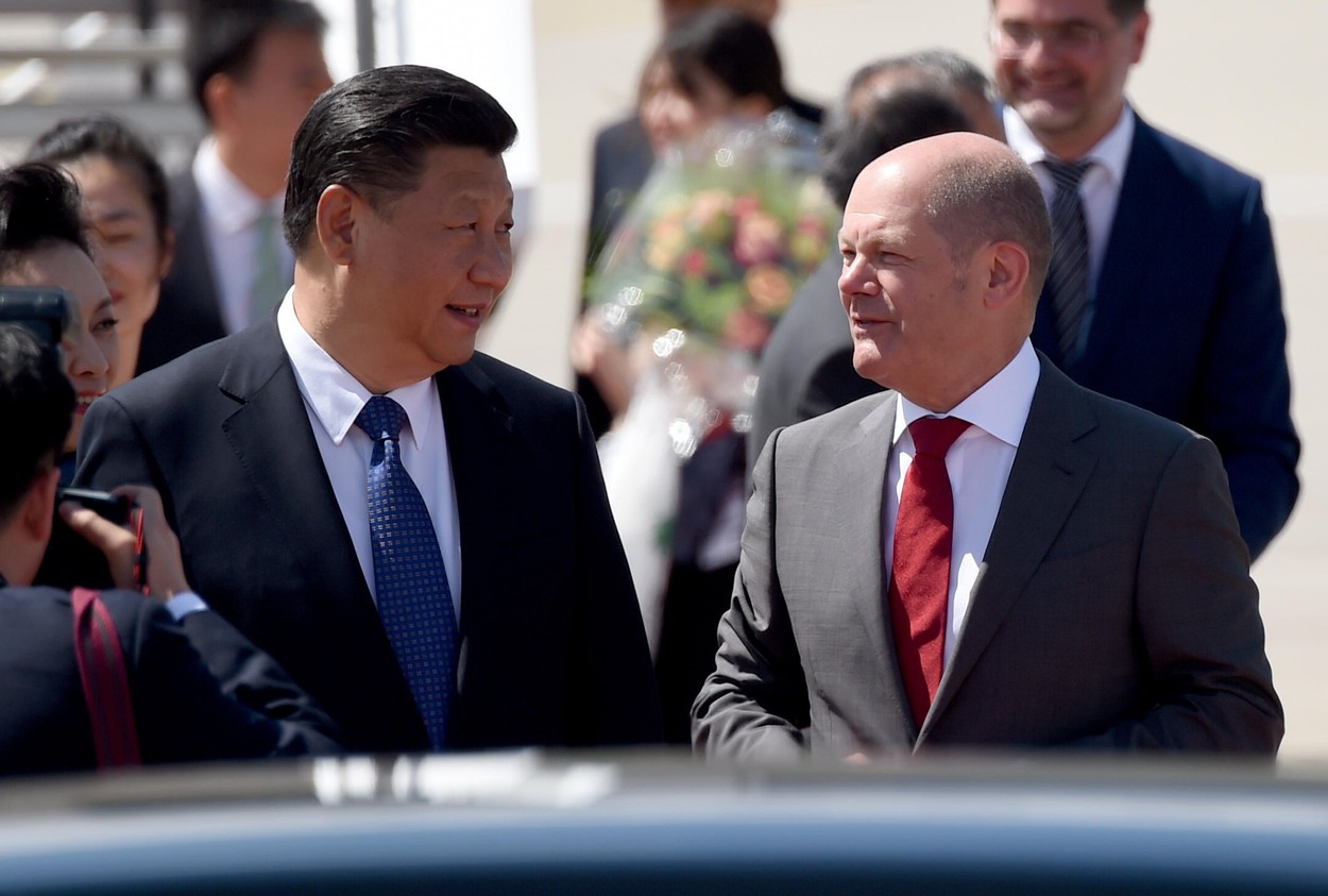 Xi Jinping vrea o cooperare mai consolidată cu Germania lui Scholz