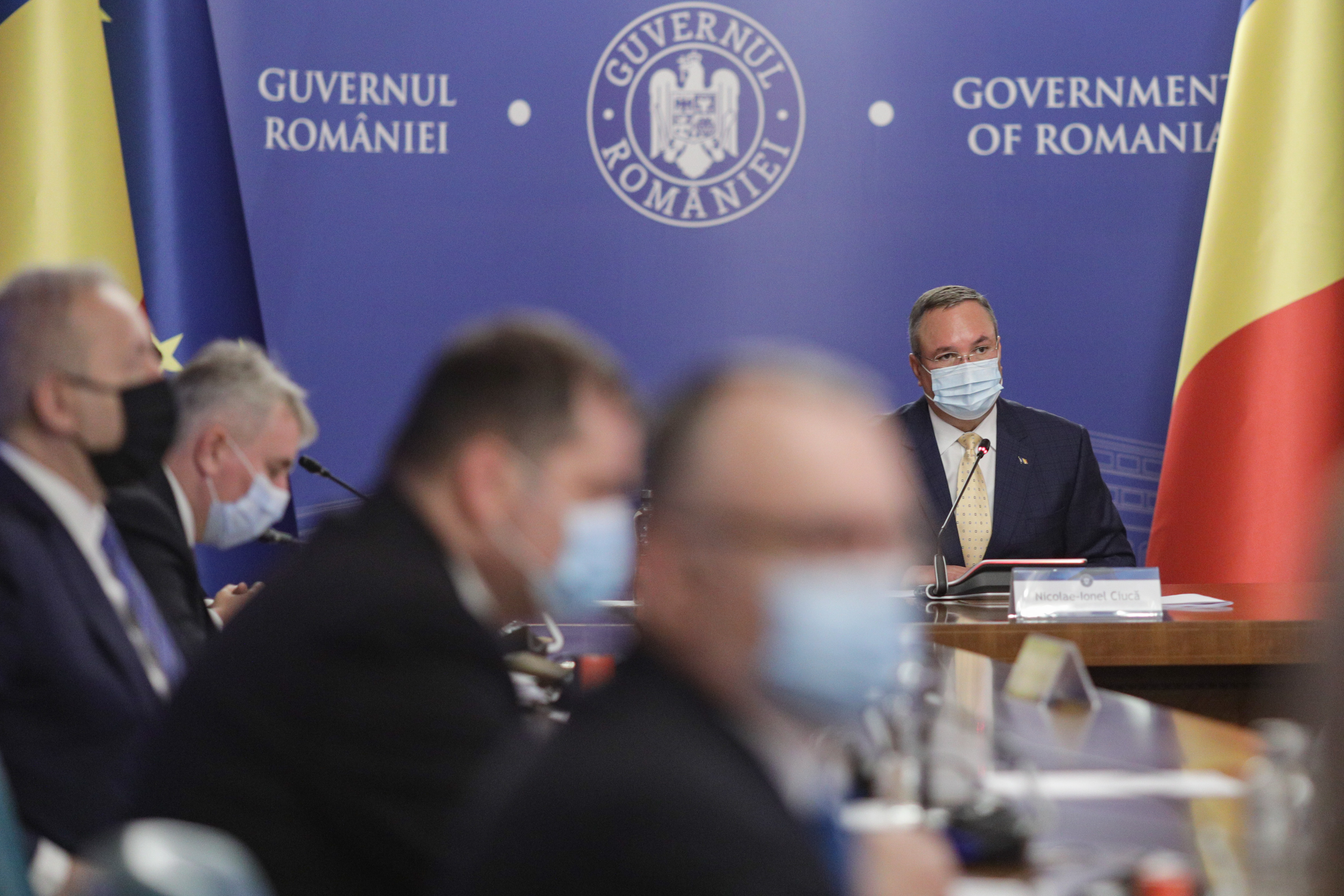 Surse: Certificatul COVID va fi adoptat până la finalul anului. Premierul Ciucă nu e de acord cu asumarea răspunderii