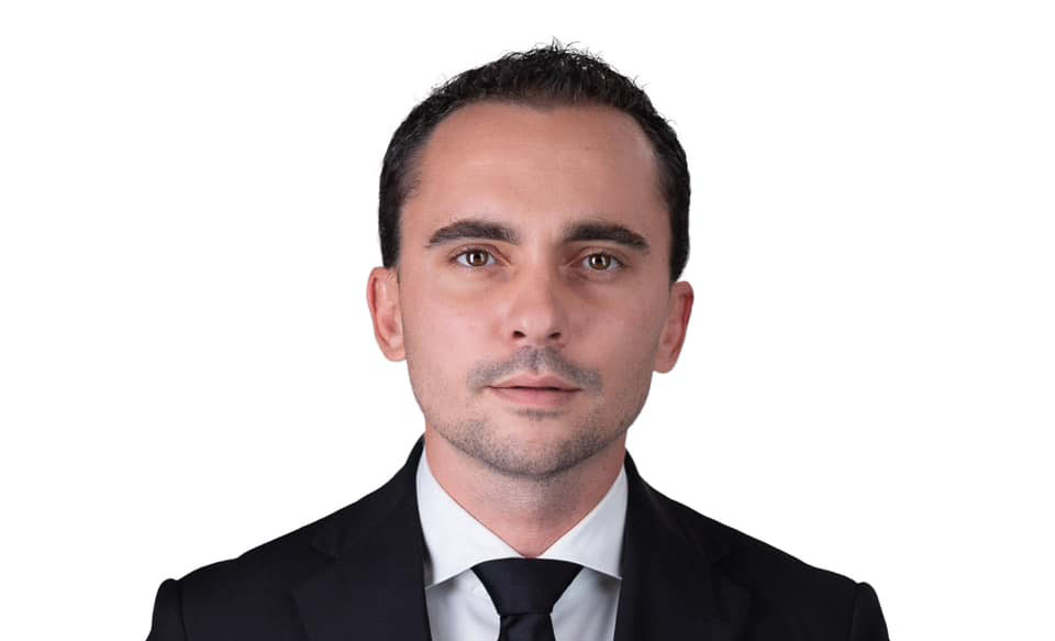 Deputatul PNL Cosmin Șandru, trimis în judecată de DNA. El ar fi încercat să mituiască un alt deputat să nu voteze moțiunea de cenzură