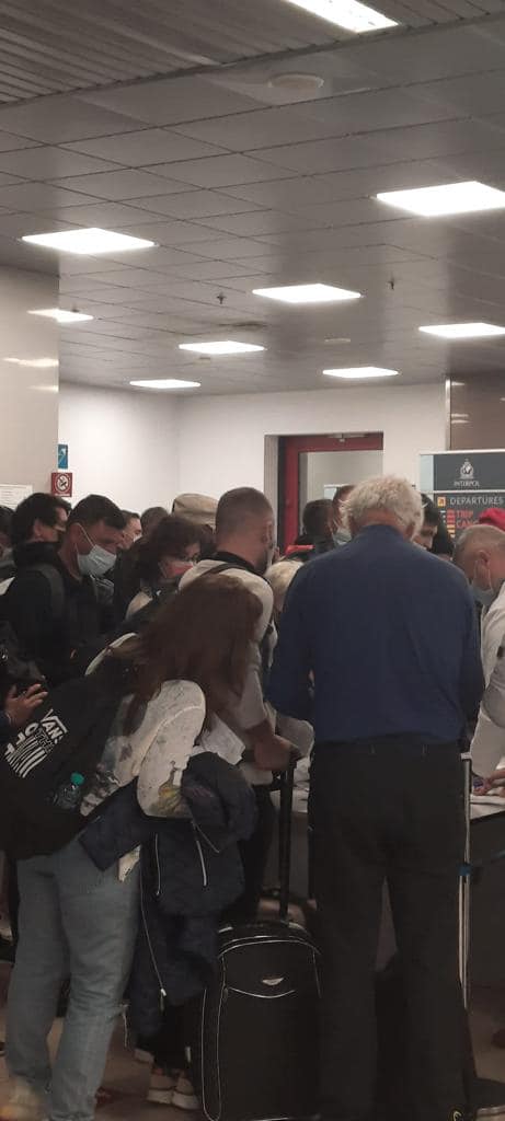 Măsuri suplimentare pe aeroport, în București. Câte 1.700 de pasageri pe oră sunt așteptați să ajungă joi după-amiază