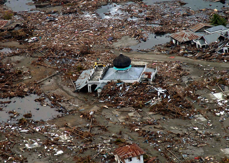 tsunami oceanul indian 2004