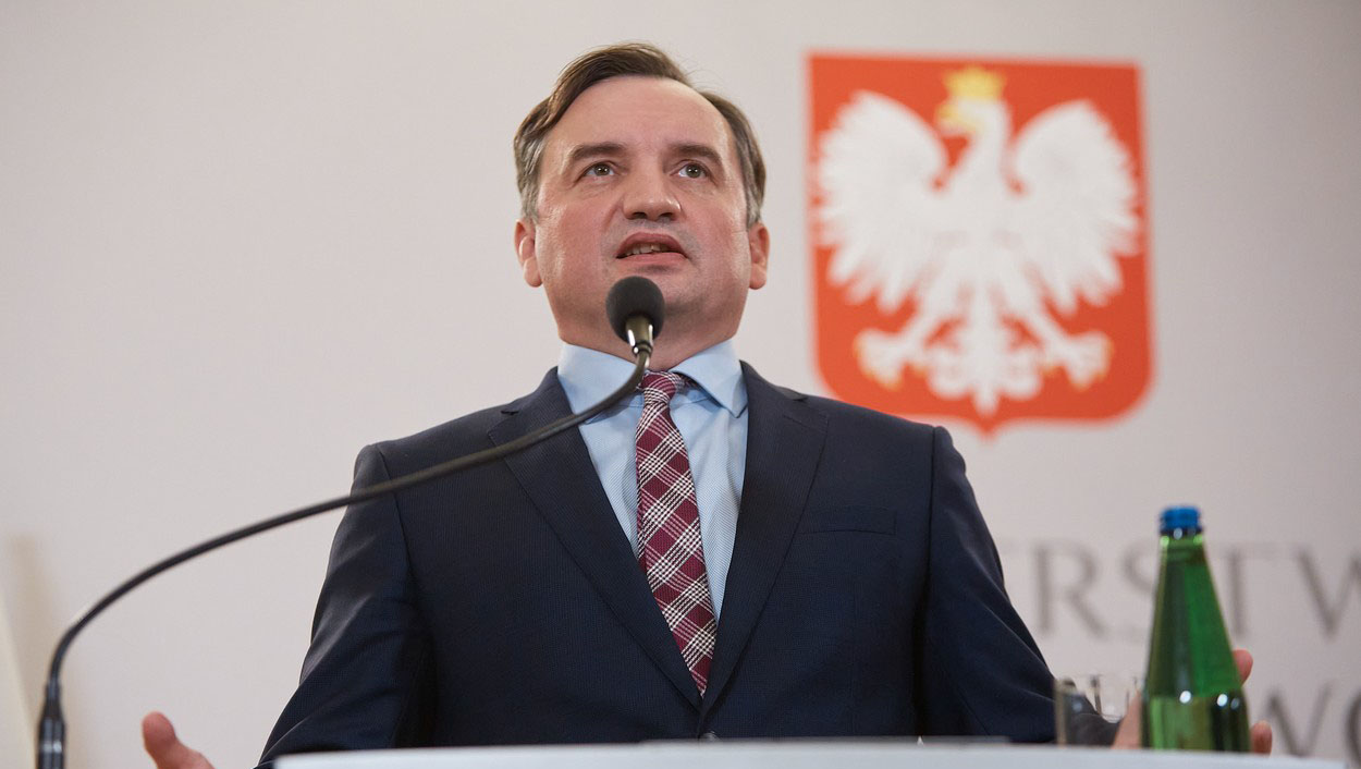 Ungaria a acordat azil politic fostului ministru polonez al justiţiei Zbigniew Ziobro: „O decădere totală!”