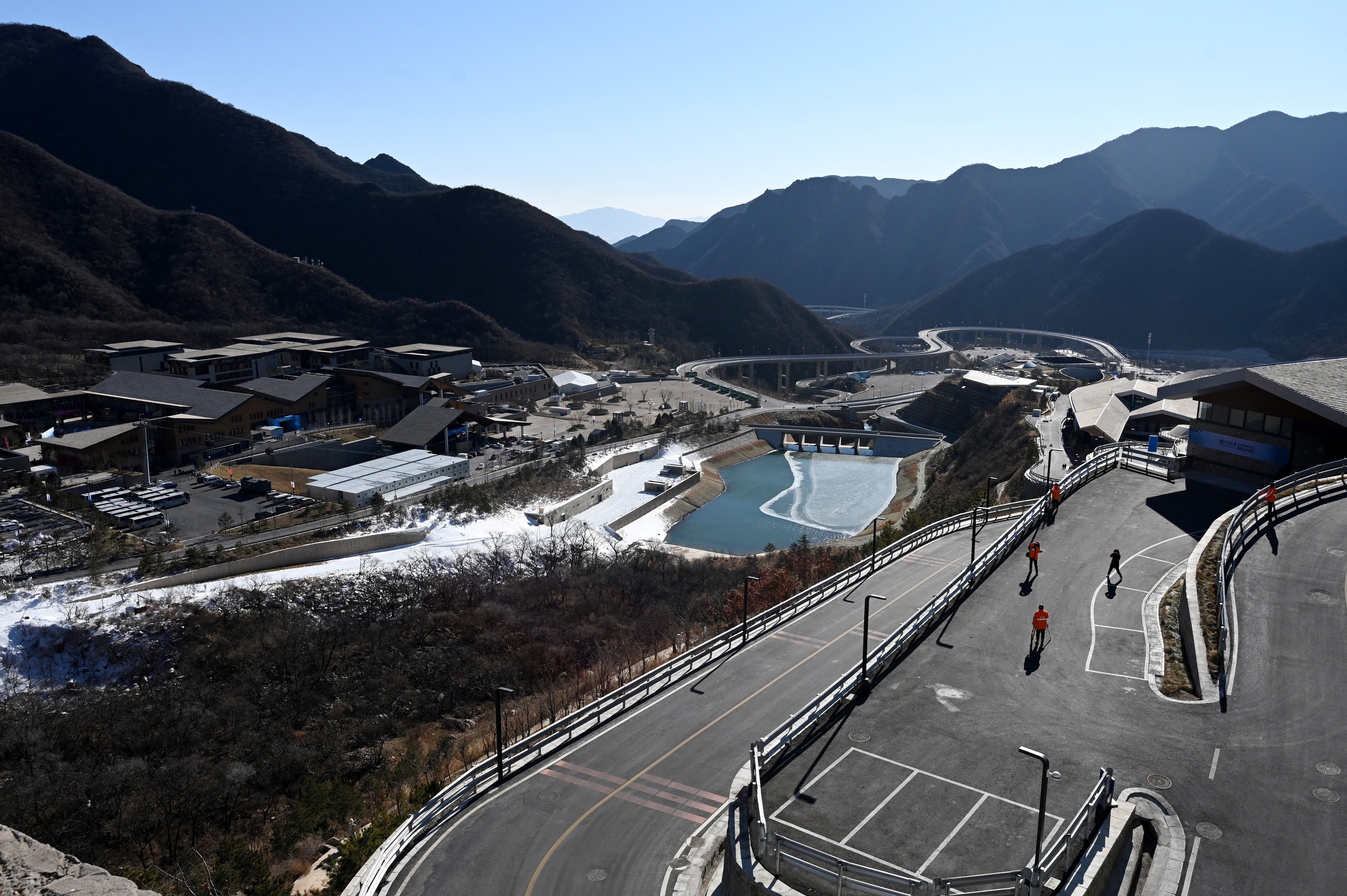JO de iarnă 2022 vor avea loc într-una dintre cele mai secetoase regiuni din China. Pârtiile depind de zăpada artificială