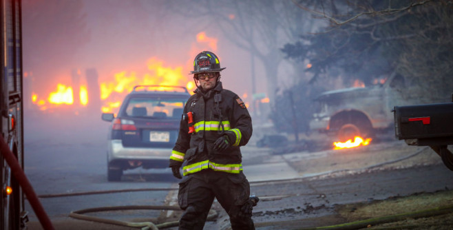 Sute de case au fost complet distruse de un incendiu uriaș, în Colorado FOTO: Getty Images