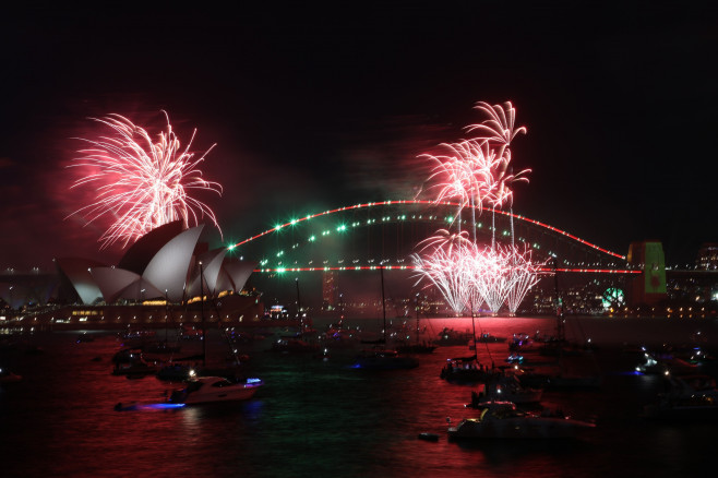 9pm New Year's Eve fireworks, Sydney, Australia - 31 Dec 2021