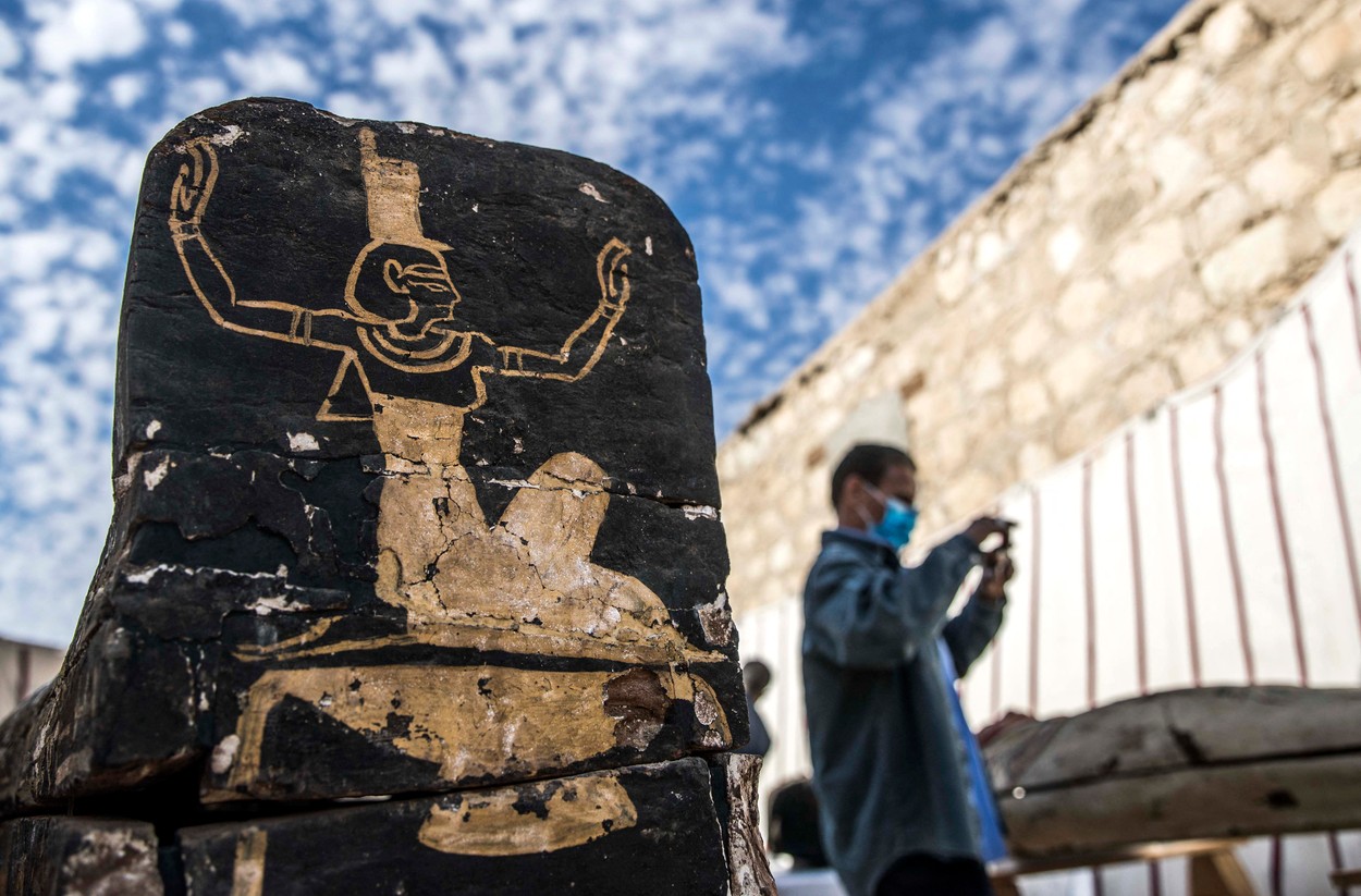 Tuneluri secrete, temple aztece și o mumie însărcinată: Care sunt cele mai fascinante descoperiri ale anului 2021