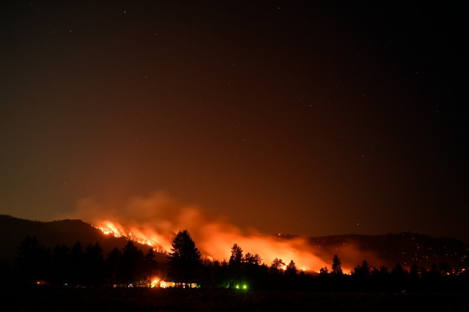 Incendiul Dixie Fire din California