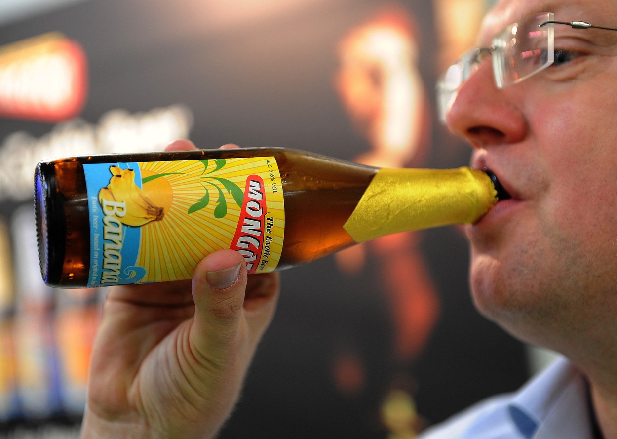 11 persoane au murit în Rwanda după ce au băut bere din banane