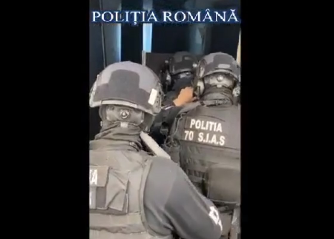 Francez urmărit internațional pentru omor, reținut în București. Ar fi omorât în bătaie un om și l-ar fi abandonat pe o autostradă