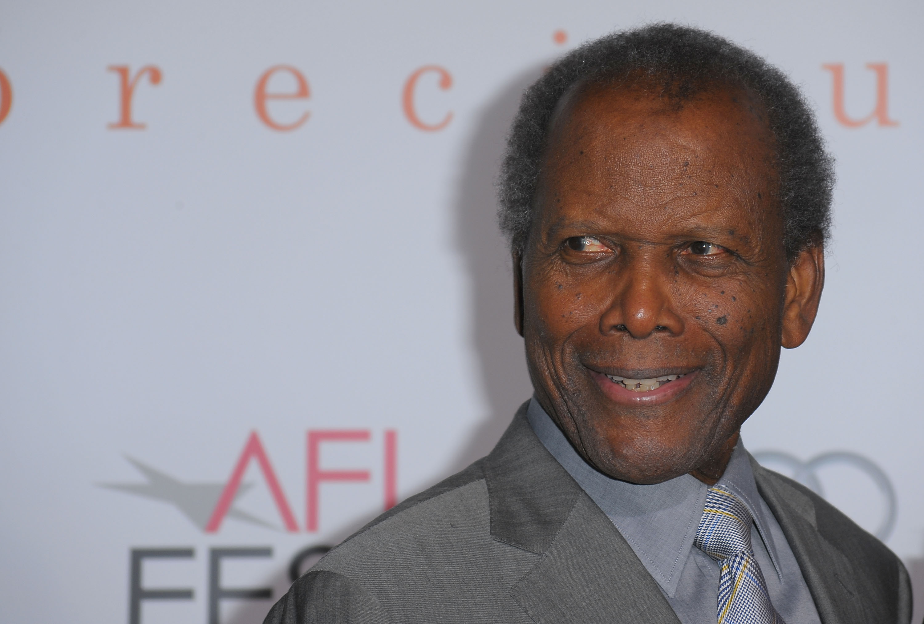 De ce a murit Sidney Poitier. Actorul suferea de mai multe boli grave