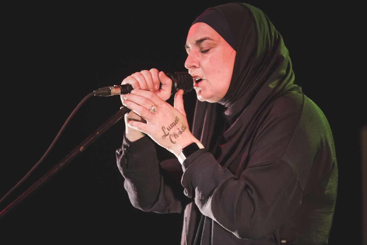 A murit cântăreața Sinead O'Connor