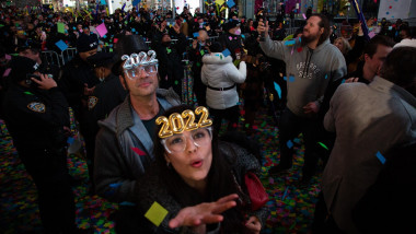 locuitorii din New York au sărbătorit Revelionul în Times Square.