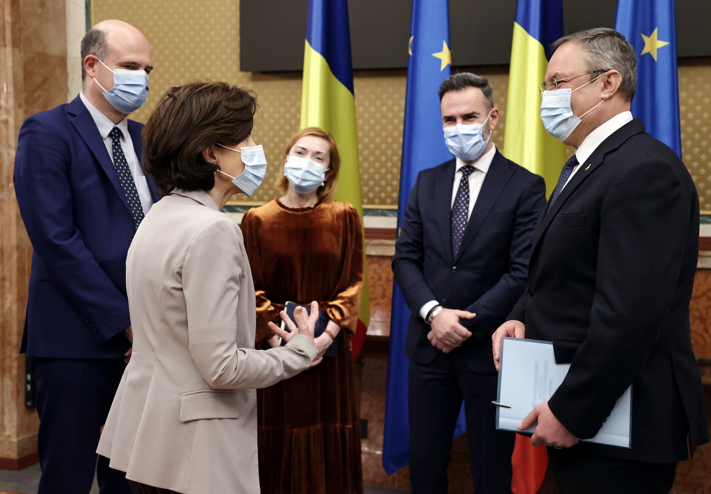 Nicolae Ciucă, discuții cu ambasadoarea Franței la București, despre situația de securitate în Vecinătatea Estică
