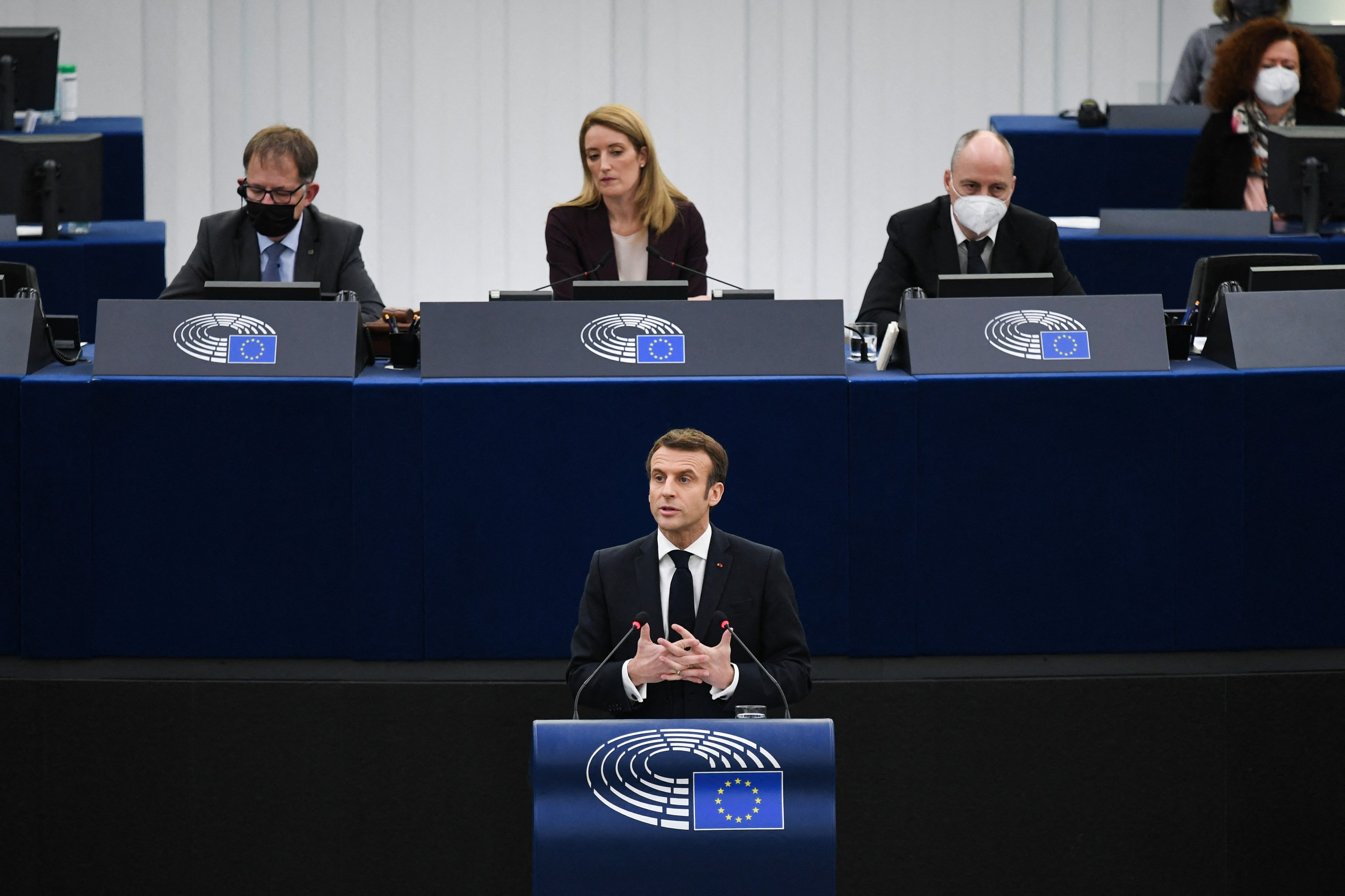 Emmanuel Macron, discurs în Parlamentul European: „Europa trebuie să anticipeze crizele internaționale, nu doar să răspundă la acestea”