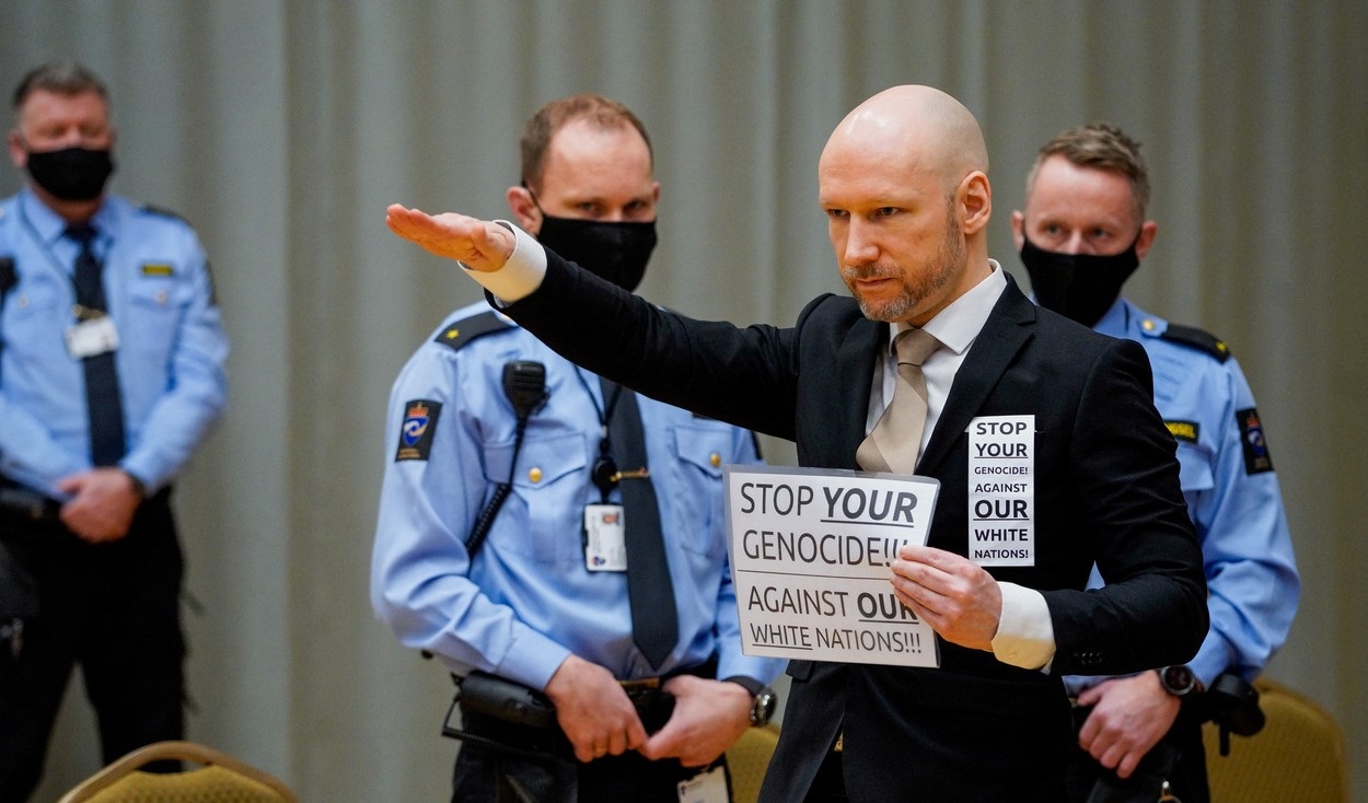 Diagnosticul psihiatrului, după ce Anders Breivik, condamnat pentru că a omorât 77 de oameni, a cerut să fie eliberat condiționat