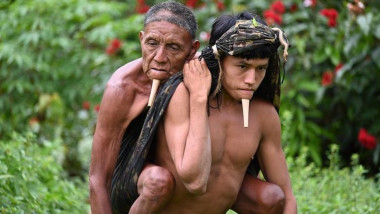 indigeni amazon