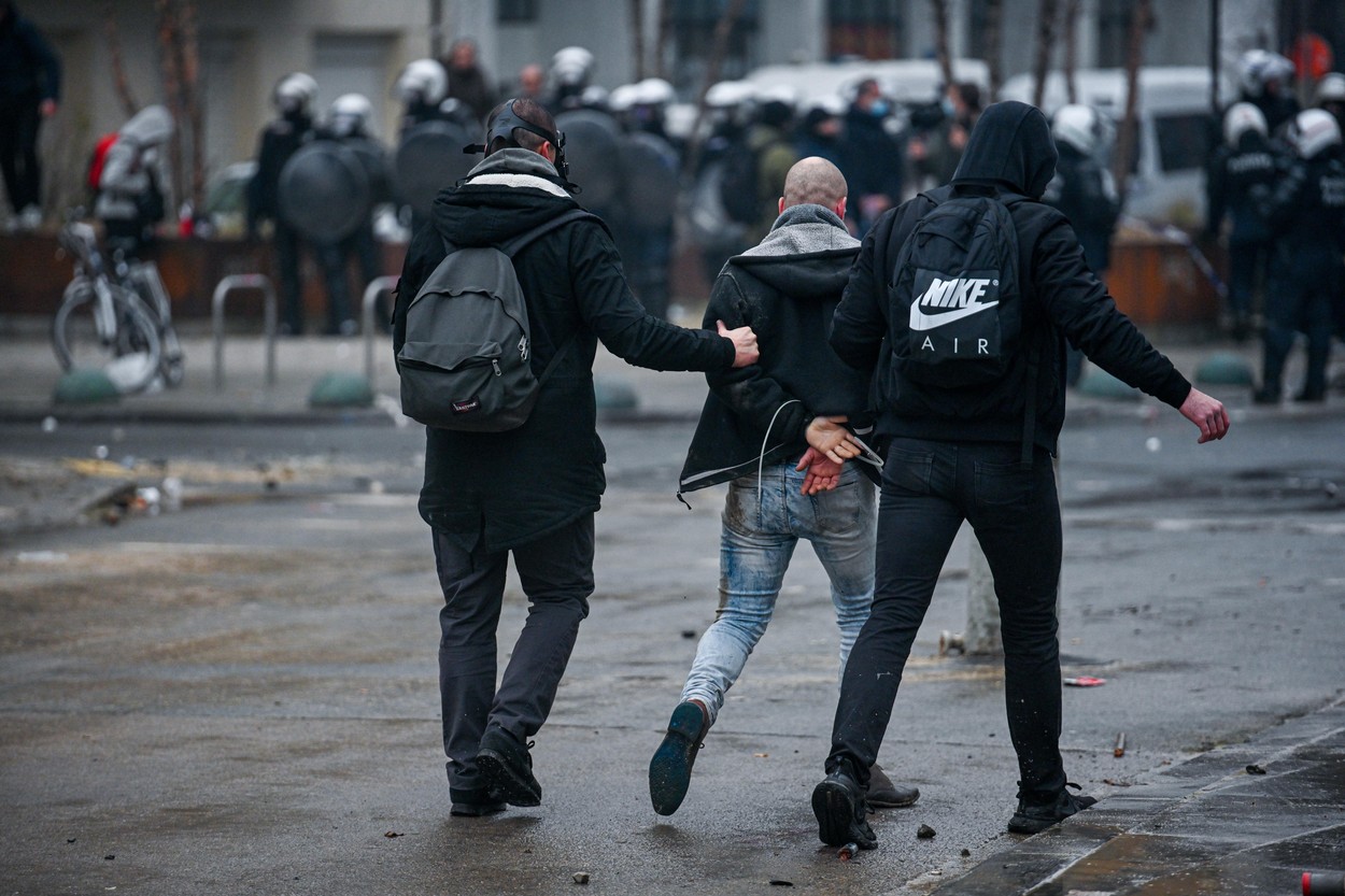 VIDEO// Proteste violente în Belgia, în apropierea instituțiilor europene: Mai multe clădiri, vandalizate de manifestanți 7 Demonstration European Freedom, Brussels, Belgium - 23 Jan 2022