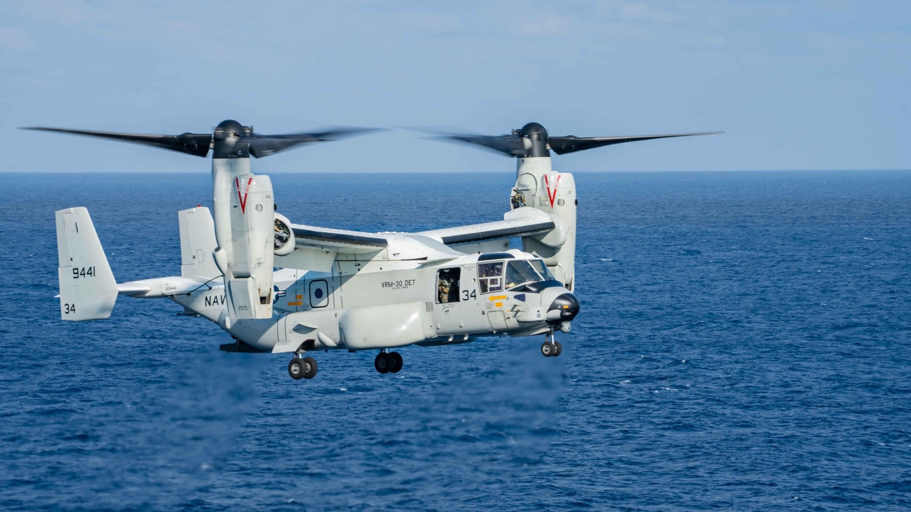 SUA și Japonia au organizat exerciții militare navale comune în Marea Filipinelor pentru a trimite un mesaj Chinei