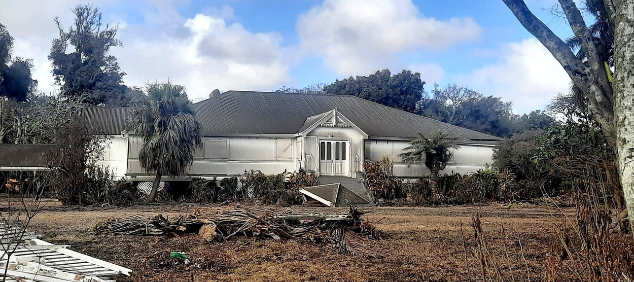 Erupția vulcanică subacvatică din Tonga
