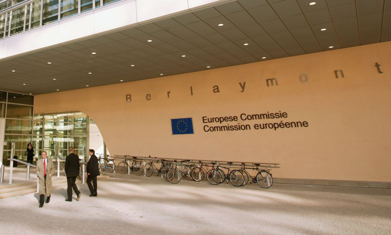 Comisia Europeană a anunţat un pachet de asistenţă financiară pentru Ucraina în valoare de 1,2 miliarde de euro