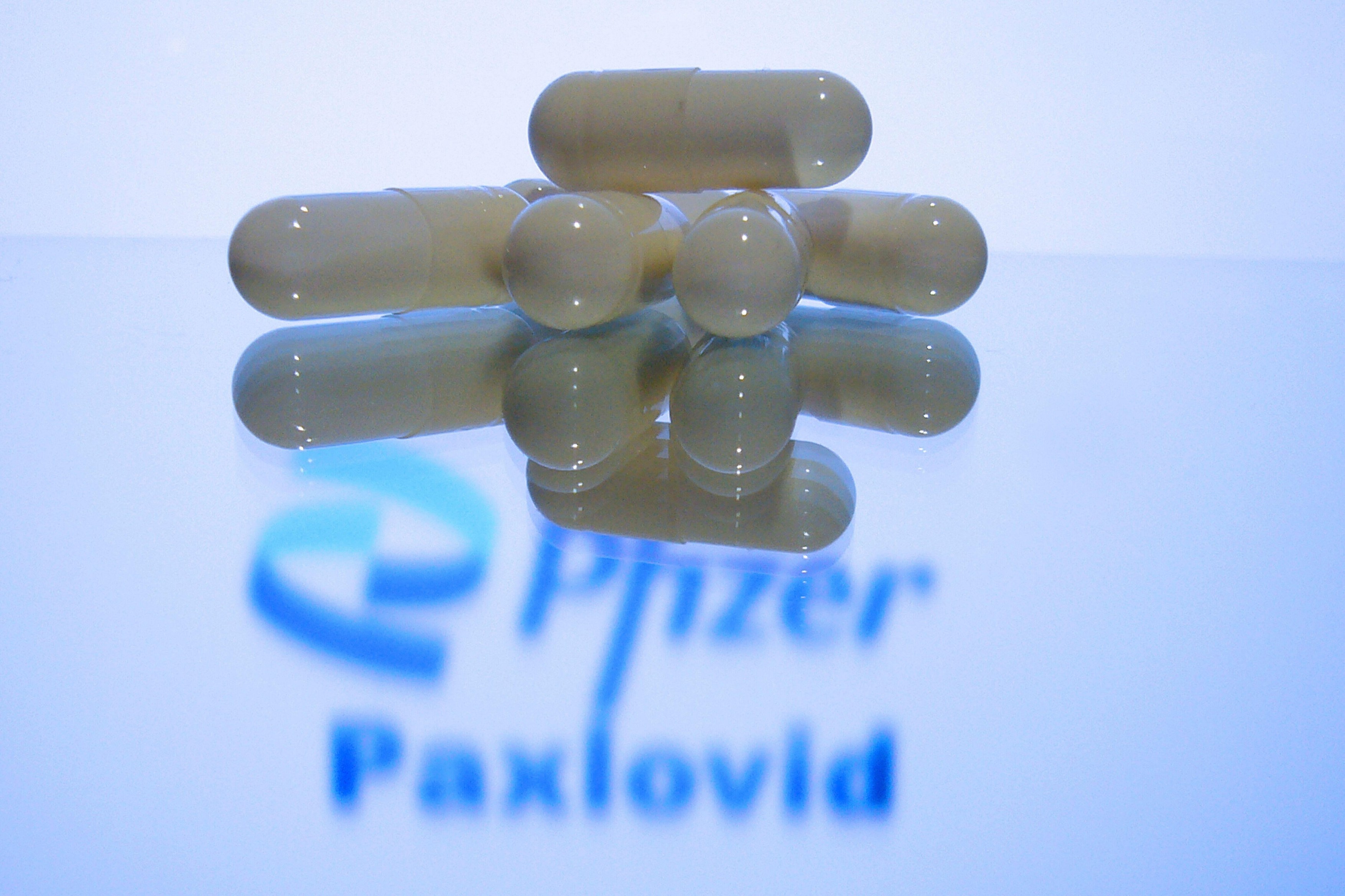 EMA ar putea aproba pastila Pfizer pentru tratarea Covid-19 pana la sfarsitul lunii