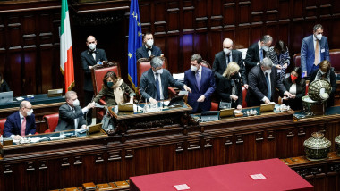 Parlamentarii italieni votează la alegerile prezidențiale.
