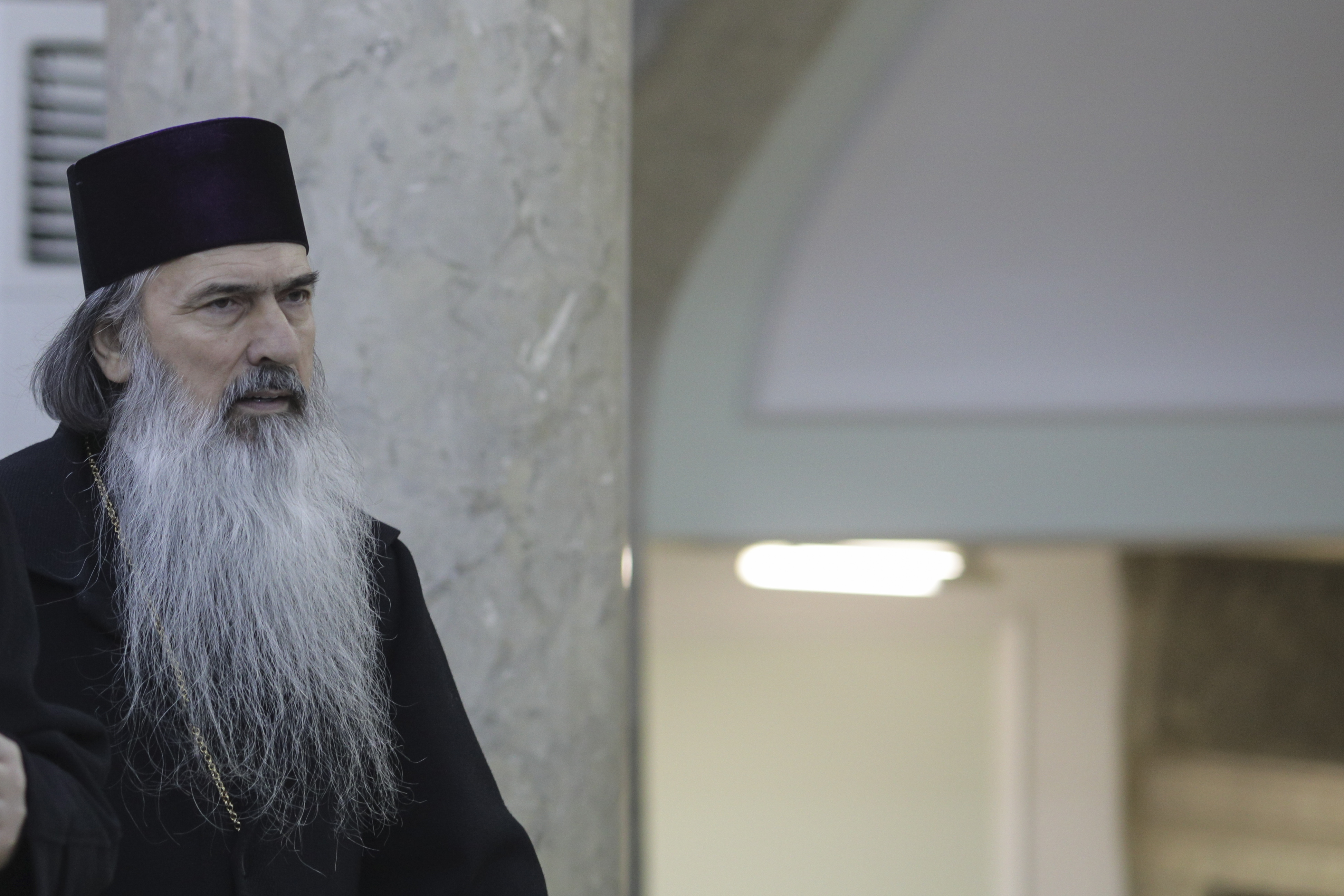 Bănescu revine cu un nou atac la Teodosie: Zvârcolirile cele mai înfricoșătoare au fost înregistrate, previzibil, în anticul oraș Tomis