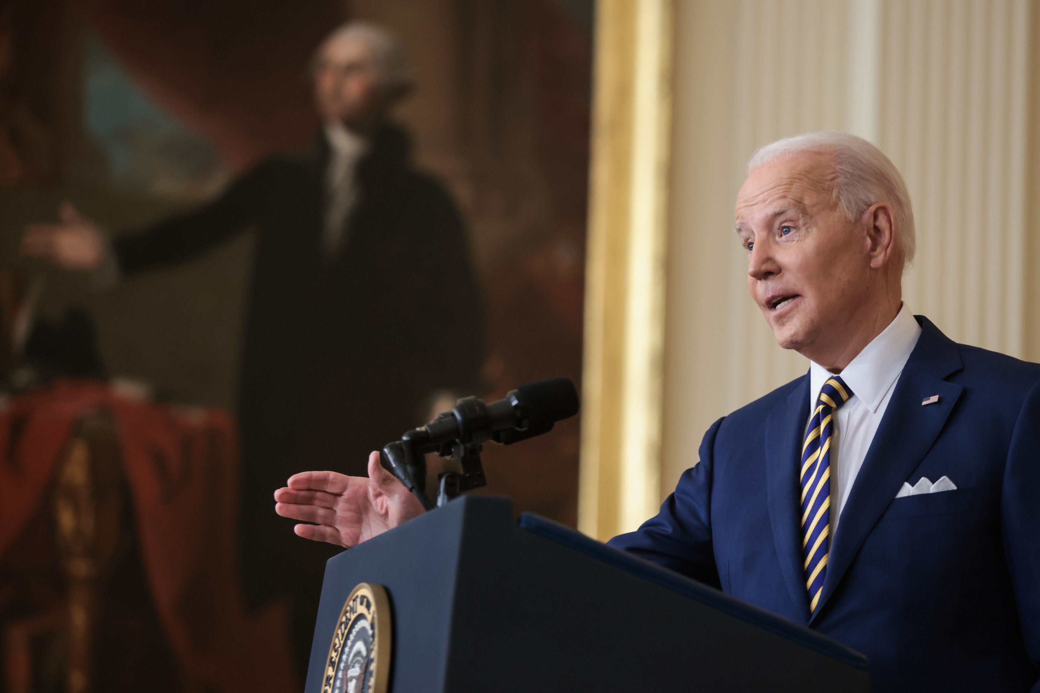 Joe Biden promite să trimită mai multe trupe americane în România și Polonia dacă Rusia invadează Ucraina