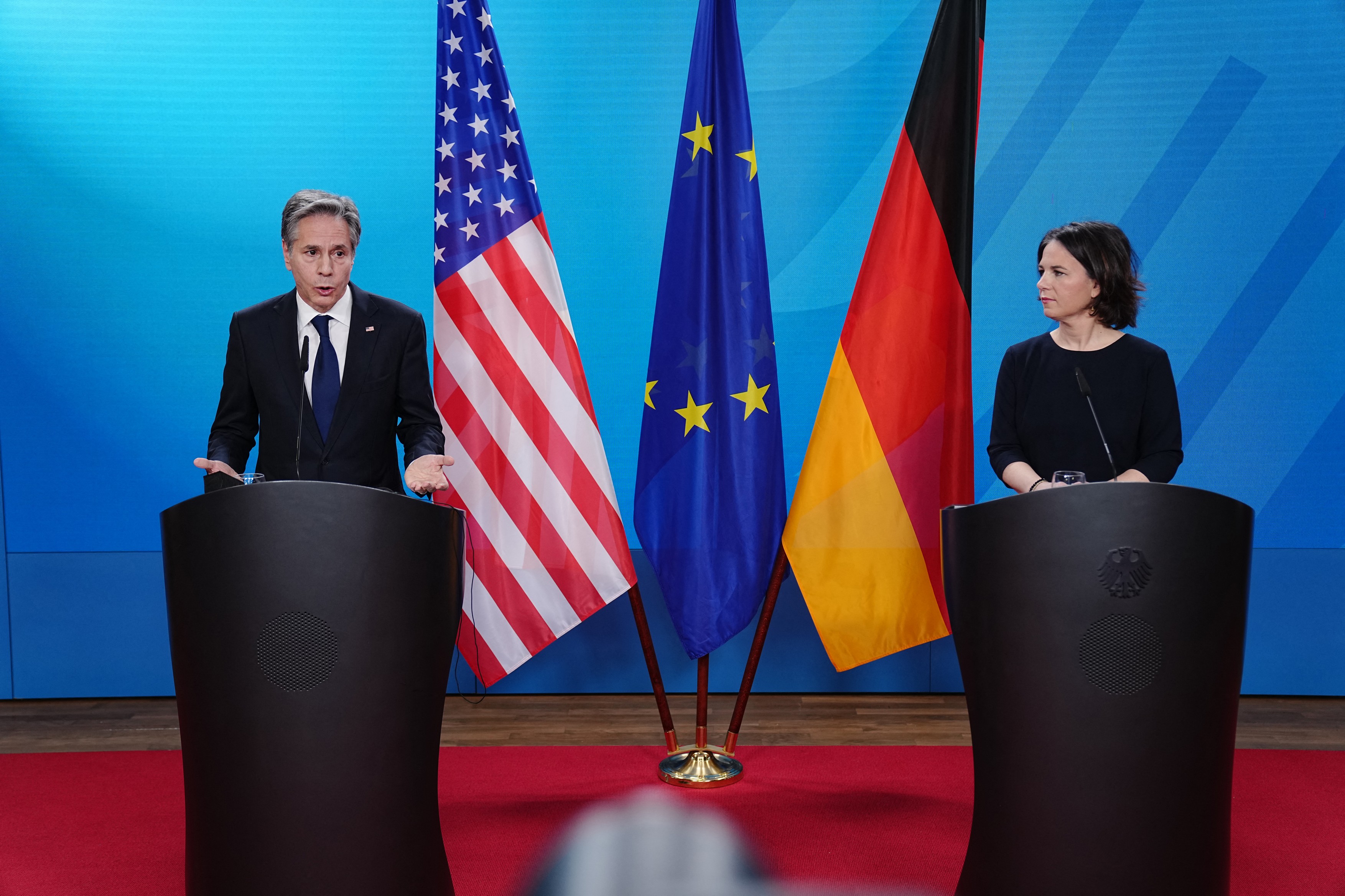 Antony Blinken, în vizită la Berlin: Dacă rușii atacă Ucraina vor avea parte de un răspuns rapid, sever și unit din partea Occidentului
