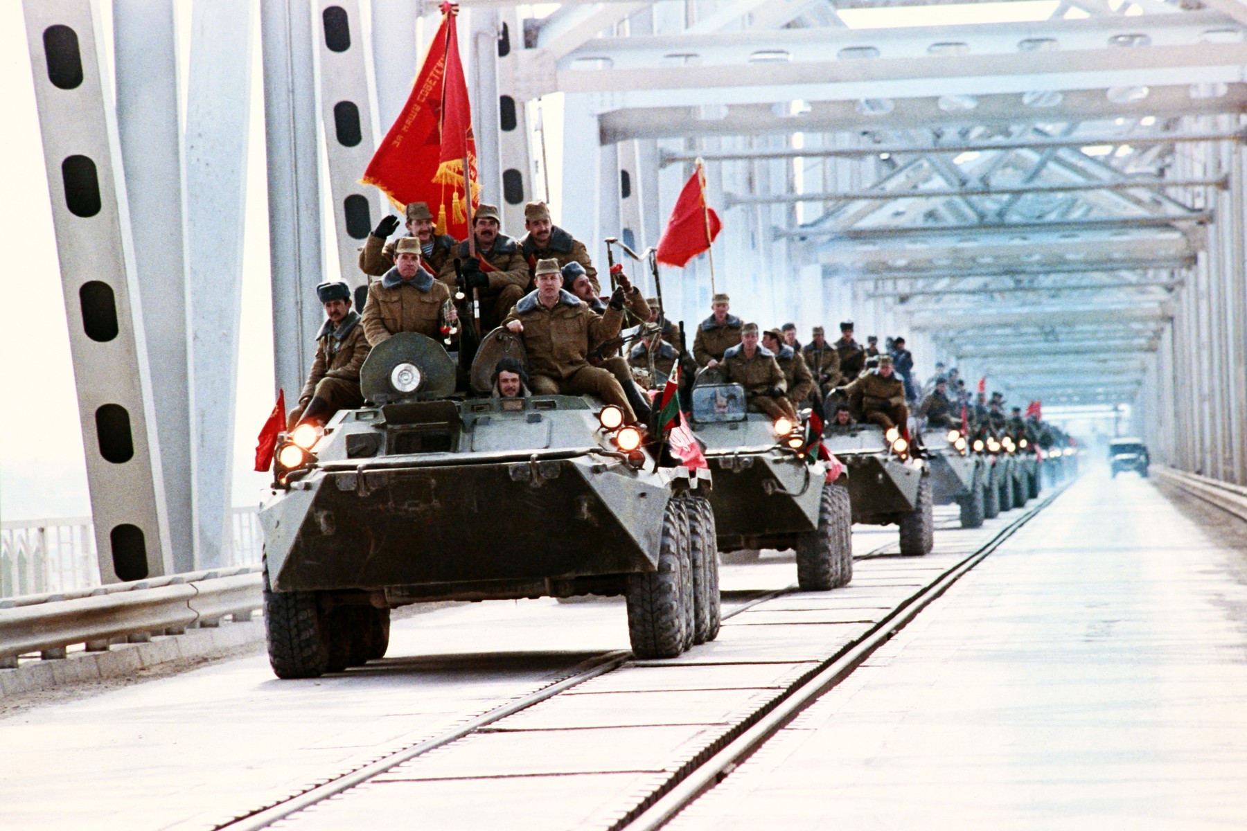 Marea Britanie: O invazie a Ucrainei s-ar încheia ca Războiul Afgano-Sovietic și cel din Cecenia, cu o „pierdere teribilă de vieți”