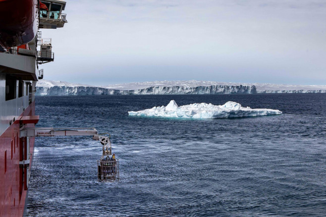 canion-glaciar-antarctica5