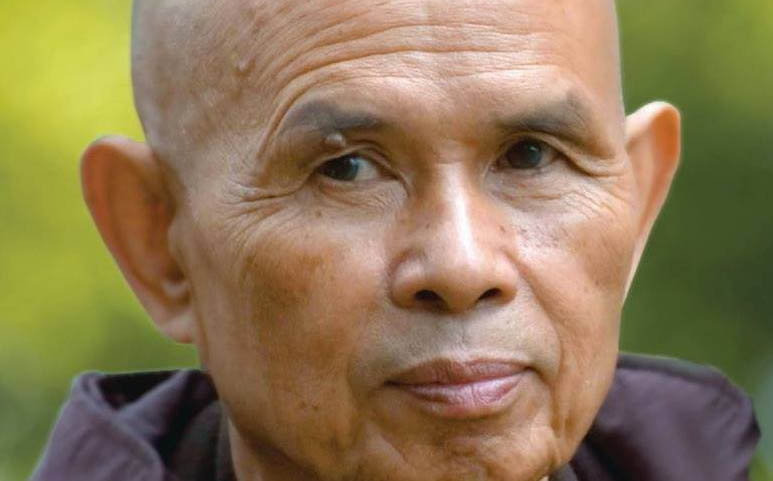 A murit unul dintre cei mai influenţi călugări budişti din lume. Thich Nhat Hanh a predat mindfulness celor mai mari vedete