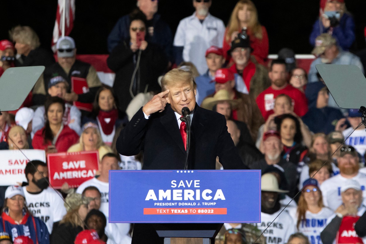 Donald Trump spune că i-ar grația pe insurecționiștii de la Capitoliu dacă va câștiga alegerile din 2024