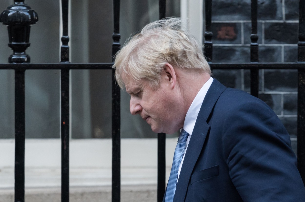 Verdict aspru pentru Boris Johnson în concluziile investigației Partygate. Raportul critică „judecata slabă” a premierului