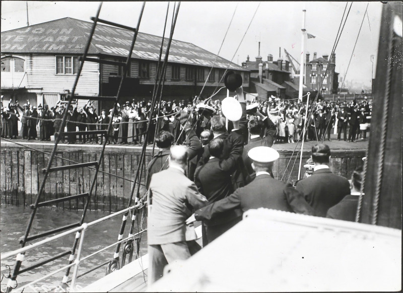 Leaving Millwall Dock for The Antarctic