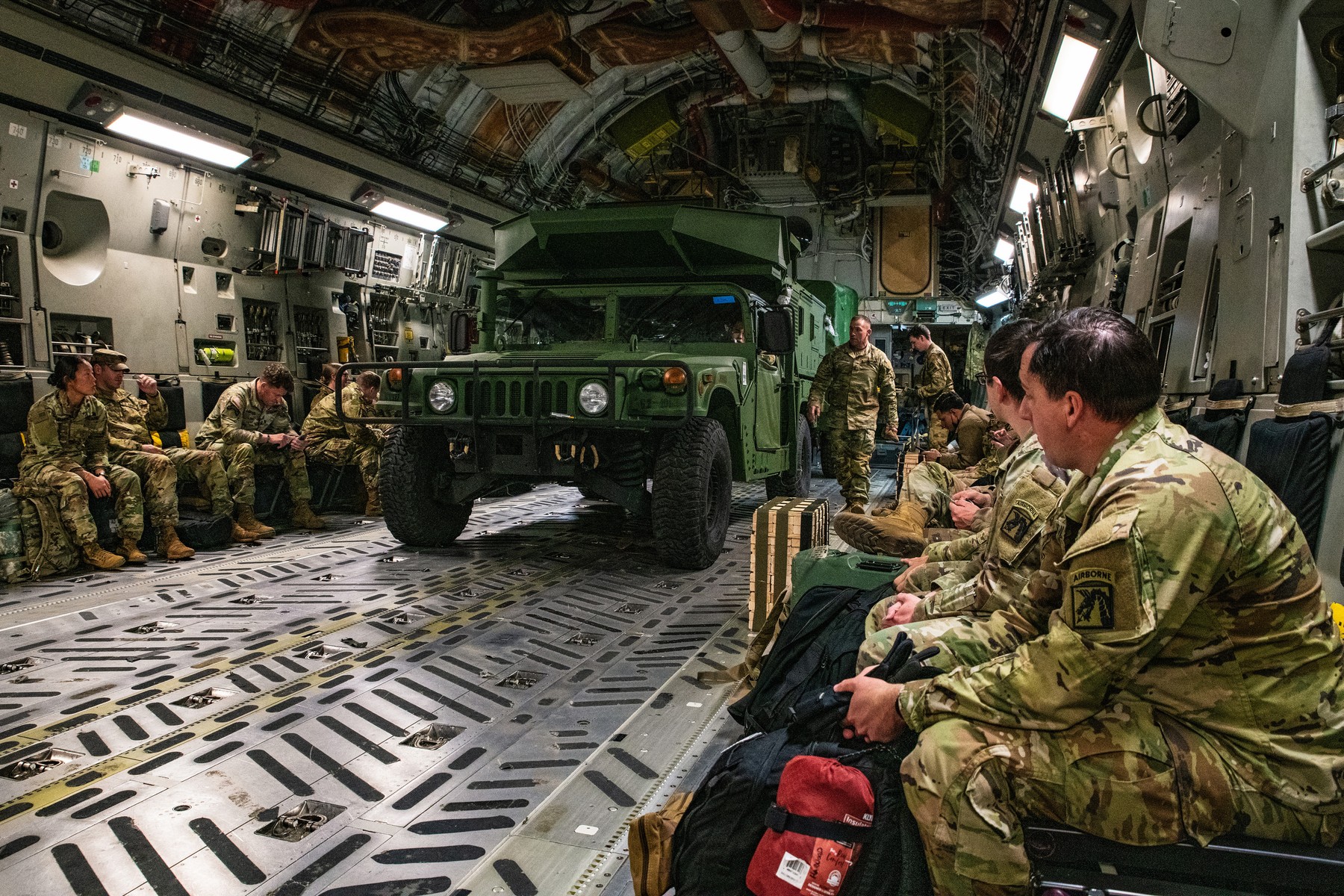 NATO va desfășura noi trupe în țările baltice și Polonia, dacă Rusia își menține trupele în Belarus