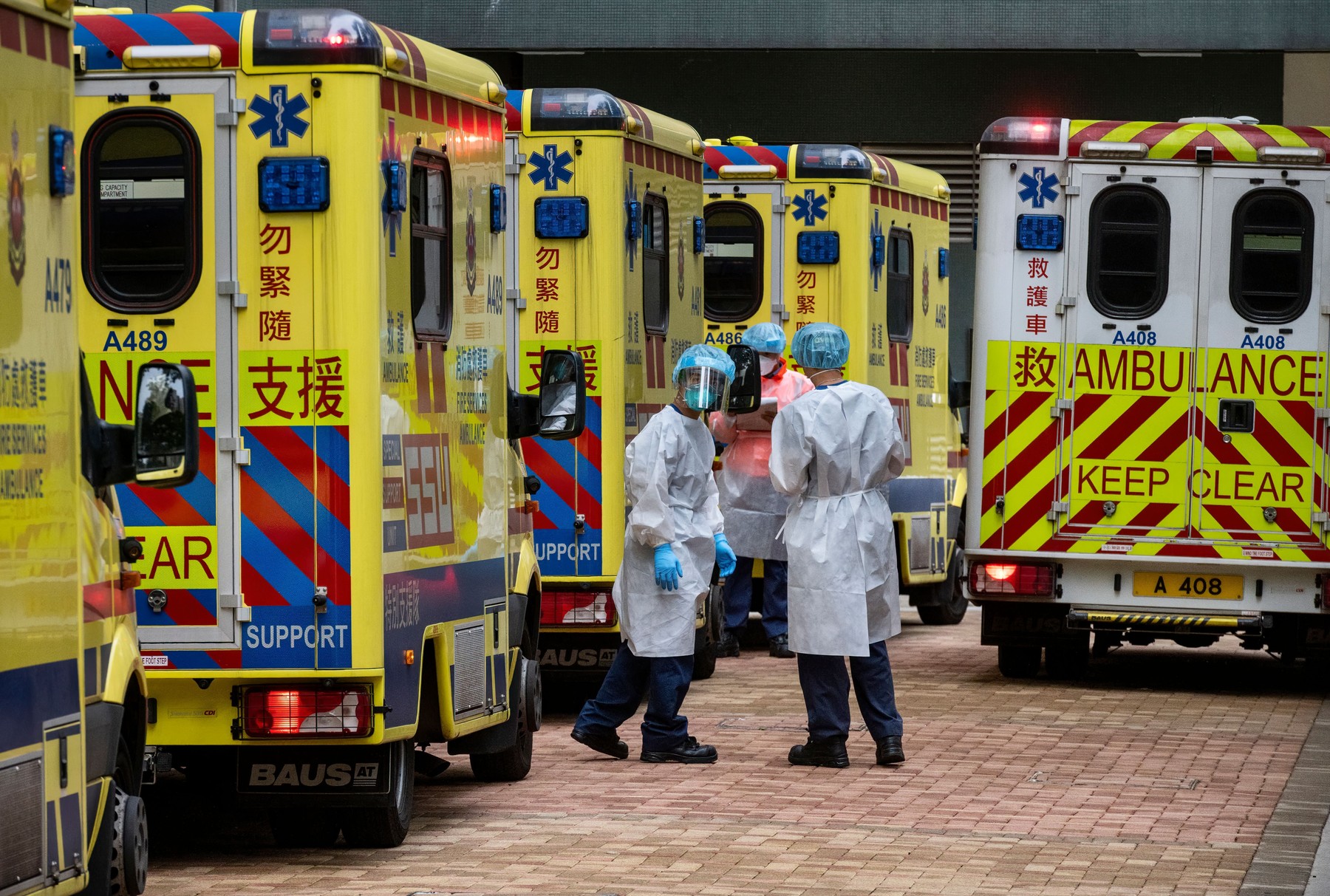 Epidemiolog: „A încerca să oprești Omicron este ca și când încerci să oprești vântul”. Strategia anti-Covid a Chinei „nu va funcționa”