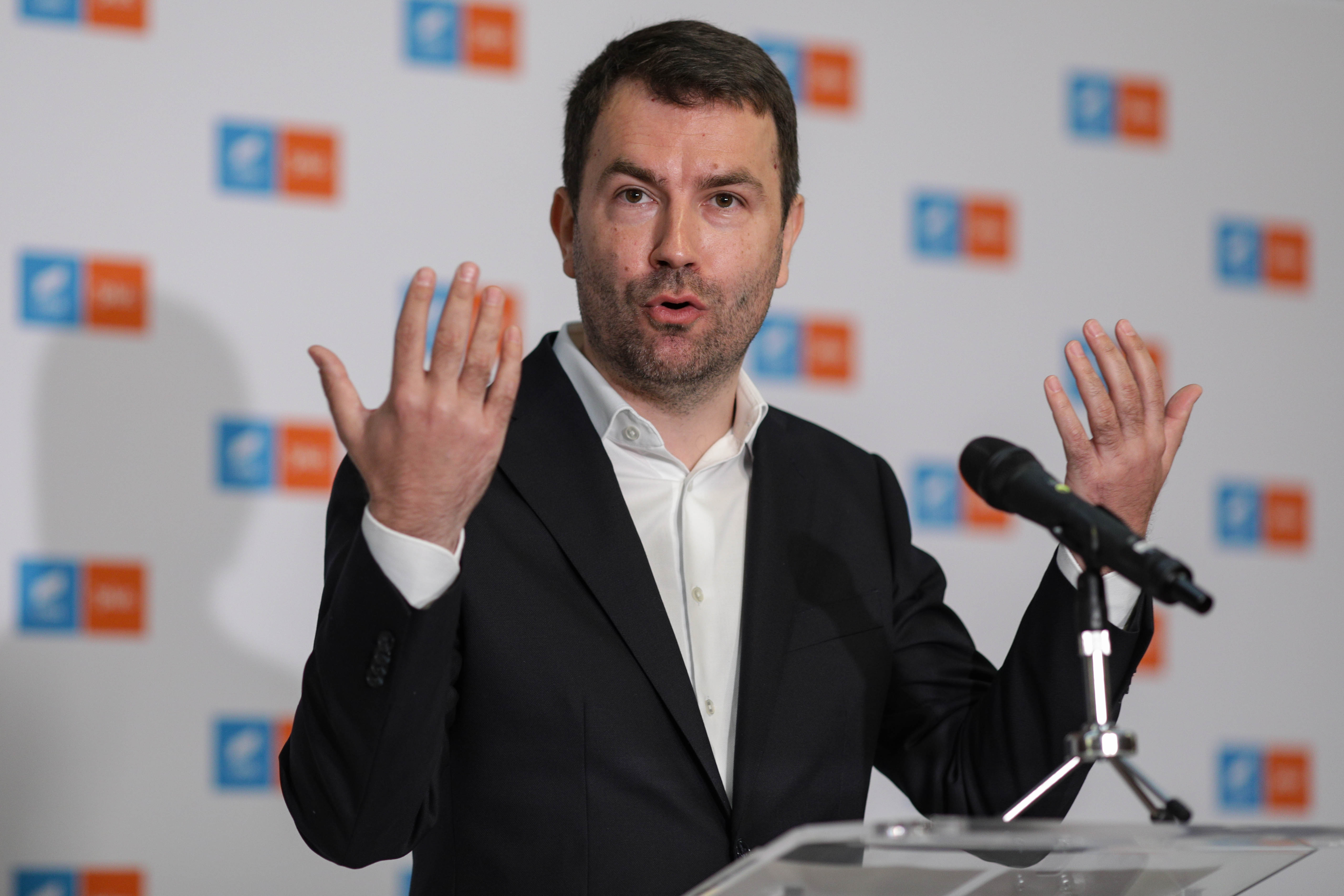 Drulă critică măsurile guvernului Ciucă: Pachetul propus de coaliţia sărăciei este prea puţin, prea târziu şi prea prost făcut