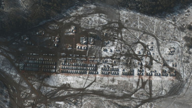 Ucraina nu consideră iminentă o invazie a Rusiei: Trupele mobilizate la granițe nu sunt pregătite de asalt