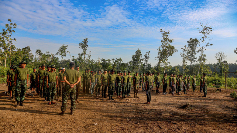 Armed resistance People Defence force from the 101 Company in Kayin State, Myanmar - 25 Dec 2021