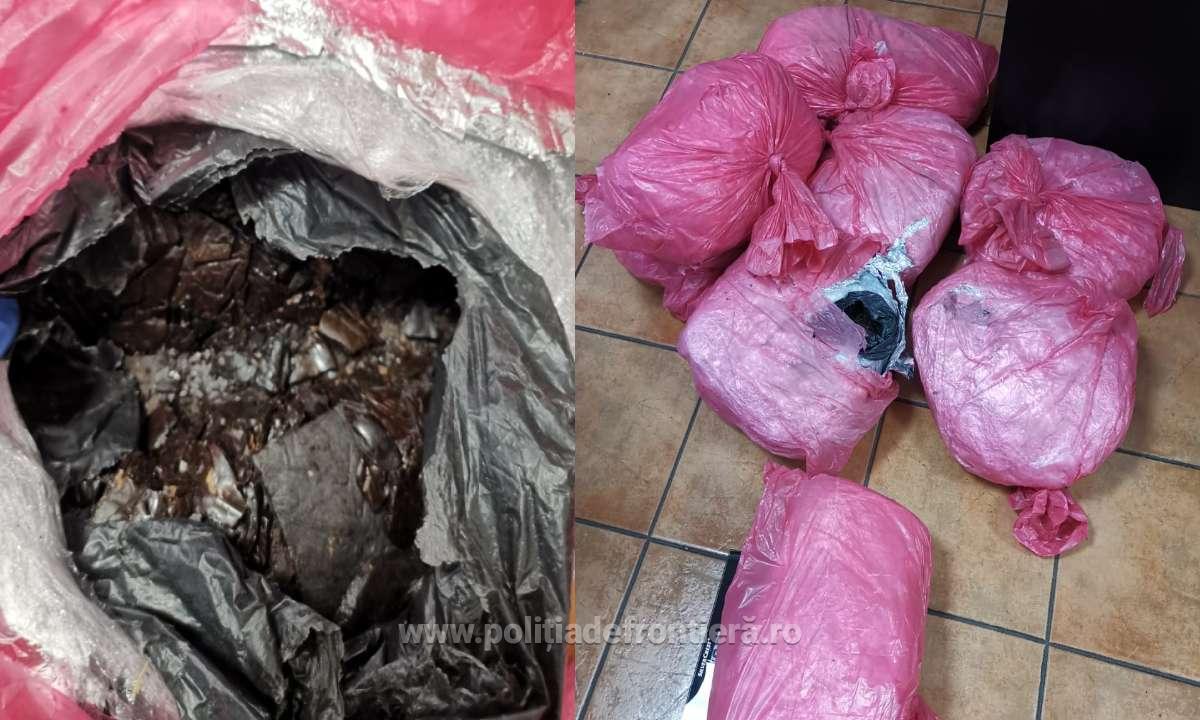 81 kilograme de opiu au fost găsite ascunse deasupra cabinei unui autocamion. Drogurile valorează 1,5 milioane de euro